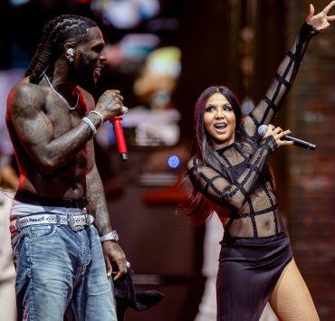 Burna Boy Packs Out Atlanta's State Farm Arena on 'No Sign Of Weakness' World Tour Stop