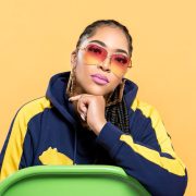 Naviyah Sippin on Dat