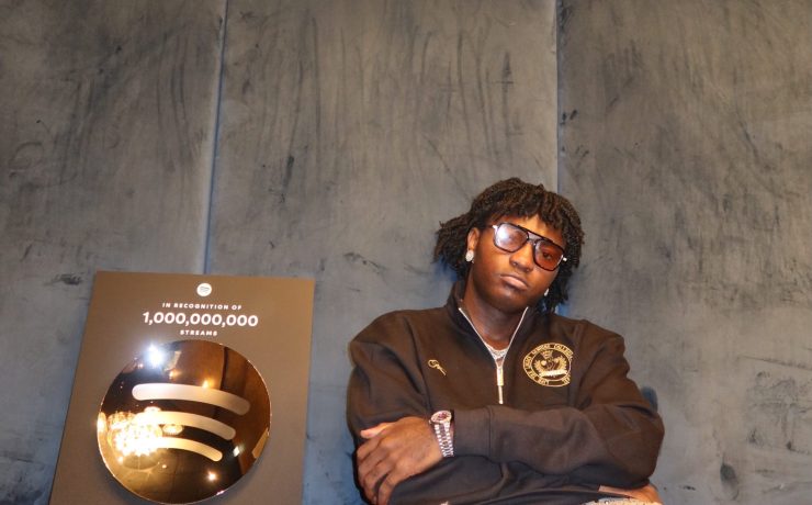 Tempoe Receives Spotify’s 1 Billion Streams Plaque for CKay’s “Love Nwantiti (Ah Ah Ah)”